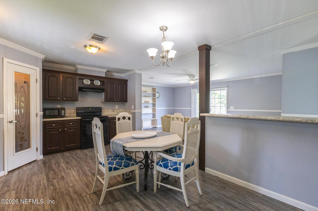 Photo of 156 LAKE MARGO Drive