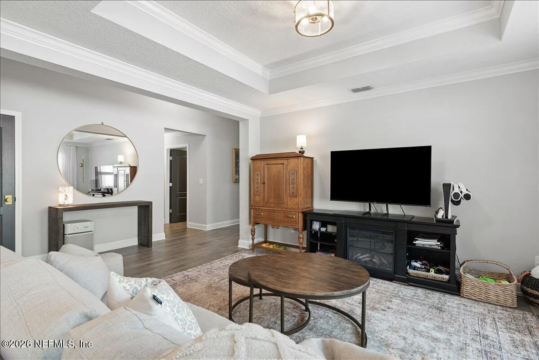 Photo of 255 SPLIT OAK Road