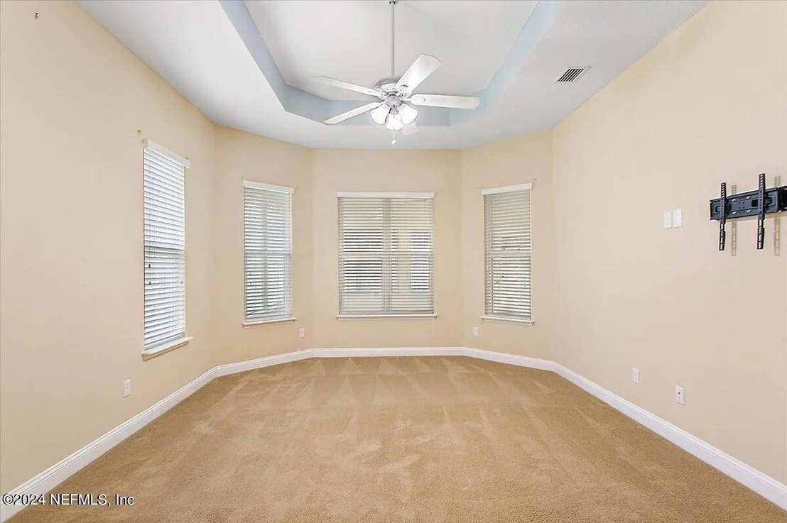 Photo of 1532 VALHALLA Way
