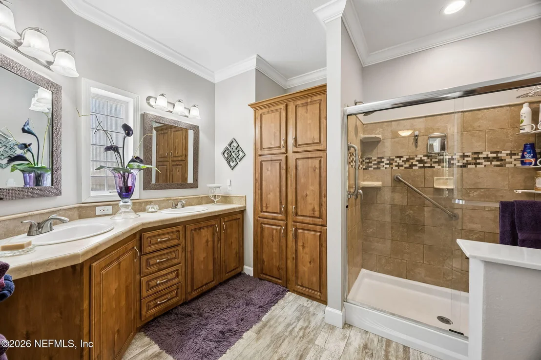 Photo of 329 PARADISE Circle