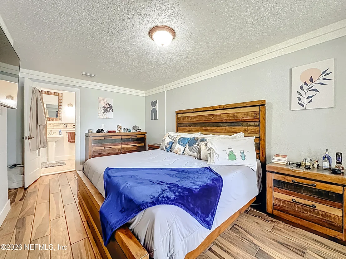 Photo of 18 SOLANO Avenue