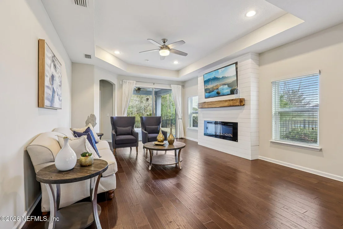 Photo of 186 CONCAVE Lane