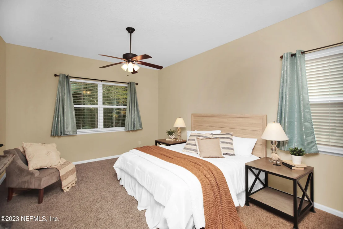 Photo of 1632 SUGAR LOAF Lane