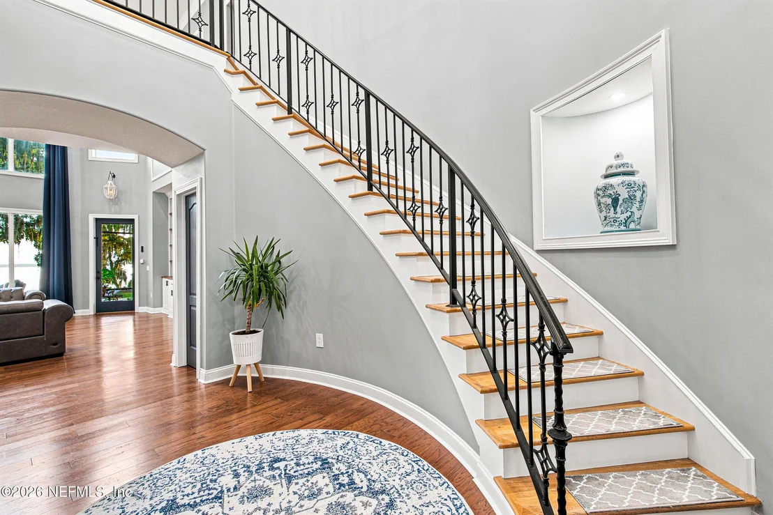 Photo of 120 RUSTIC OAKS Lane