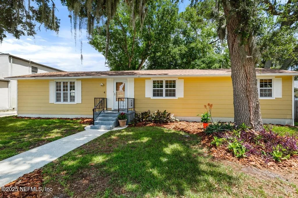 Photo of 4 NELMAR Avenue