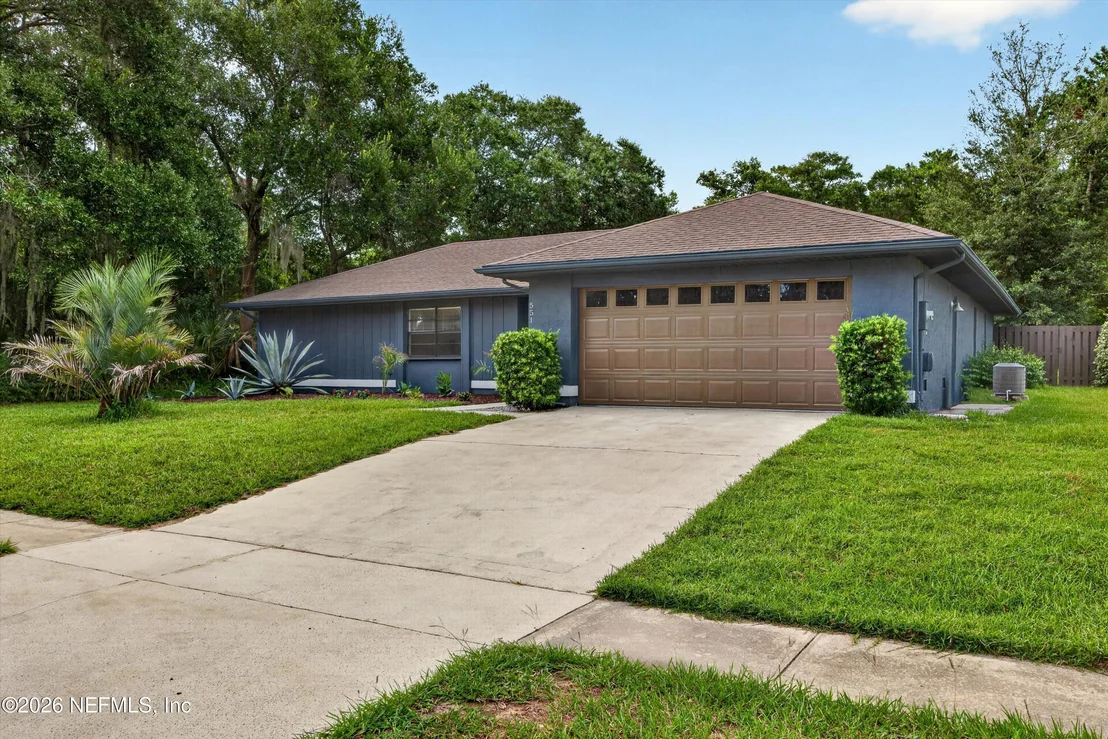 Photo of 551 DELTONA Boulevard
