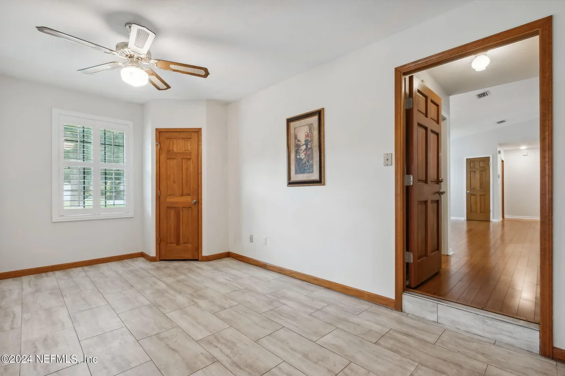 Photo of 55199 DEER RUN Road