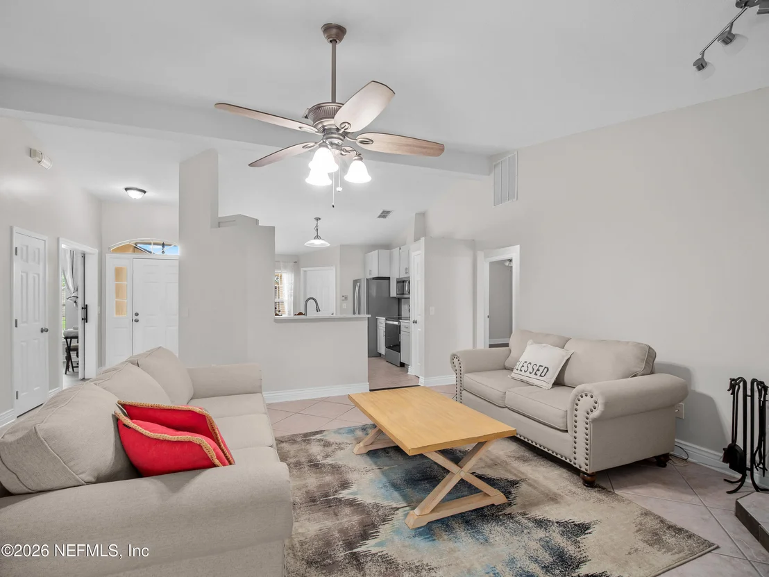 Photo of 1202 DORWINION Drive