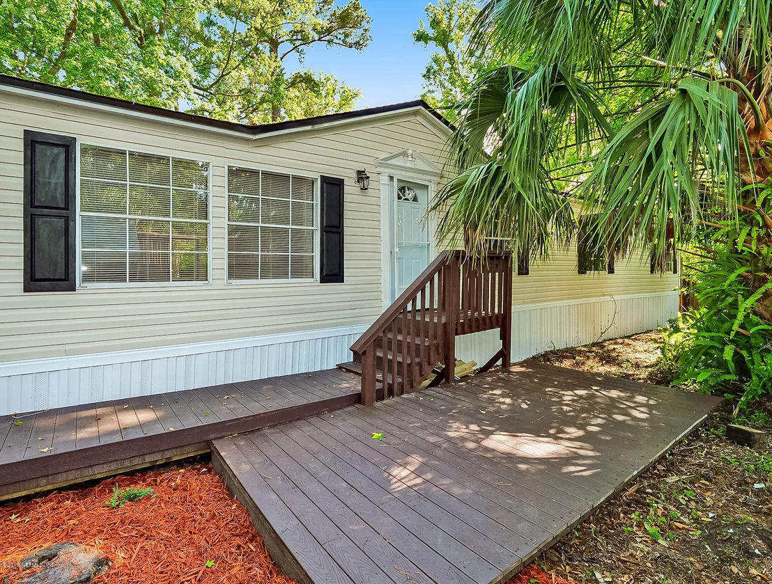 Photo of 7304 BOWDEN Circle