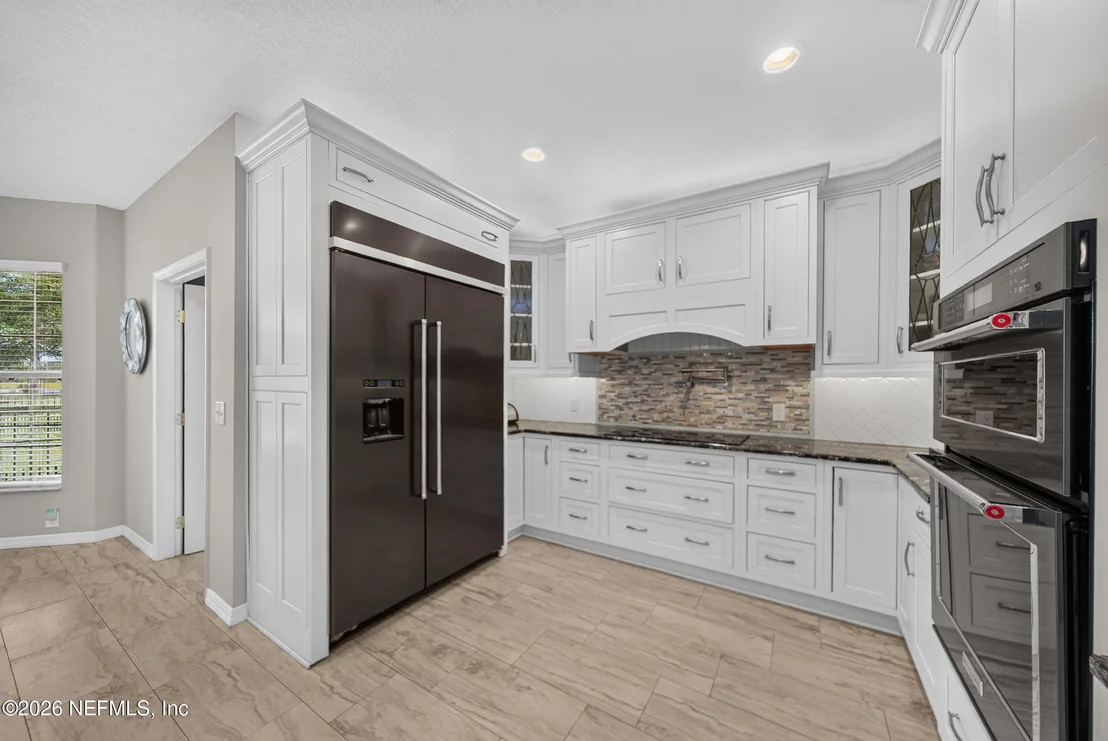 Photo of 1045 CEDAR BAY Road