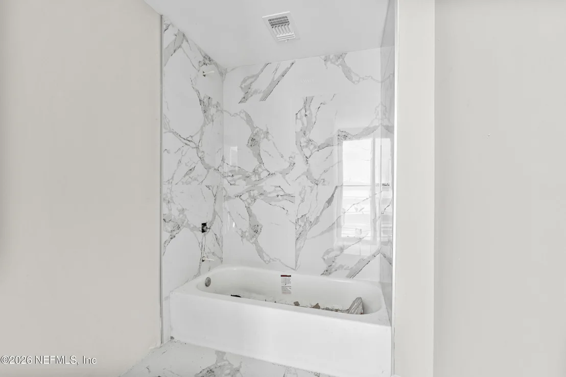 Photo of 5764 HECKSCHER Drive