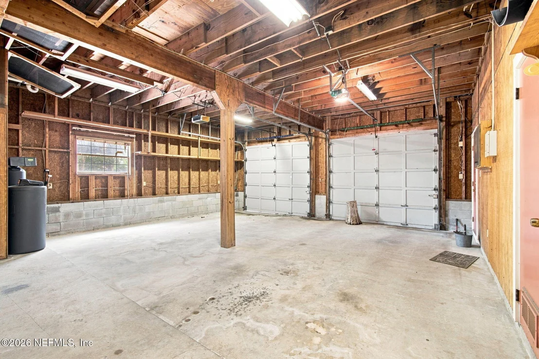 Photo of 1478 GATELY Road