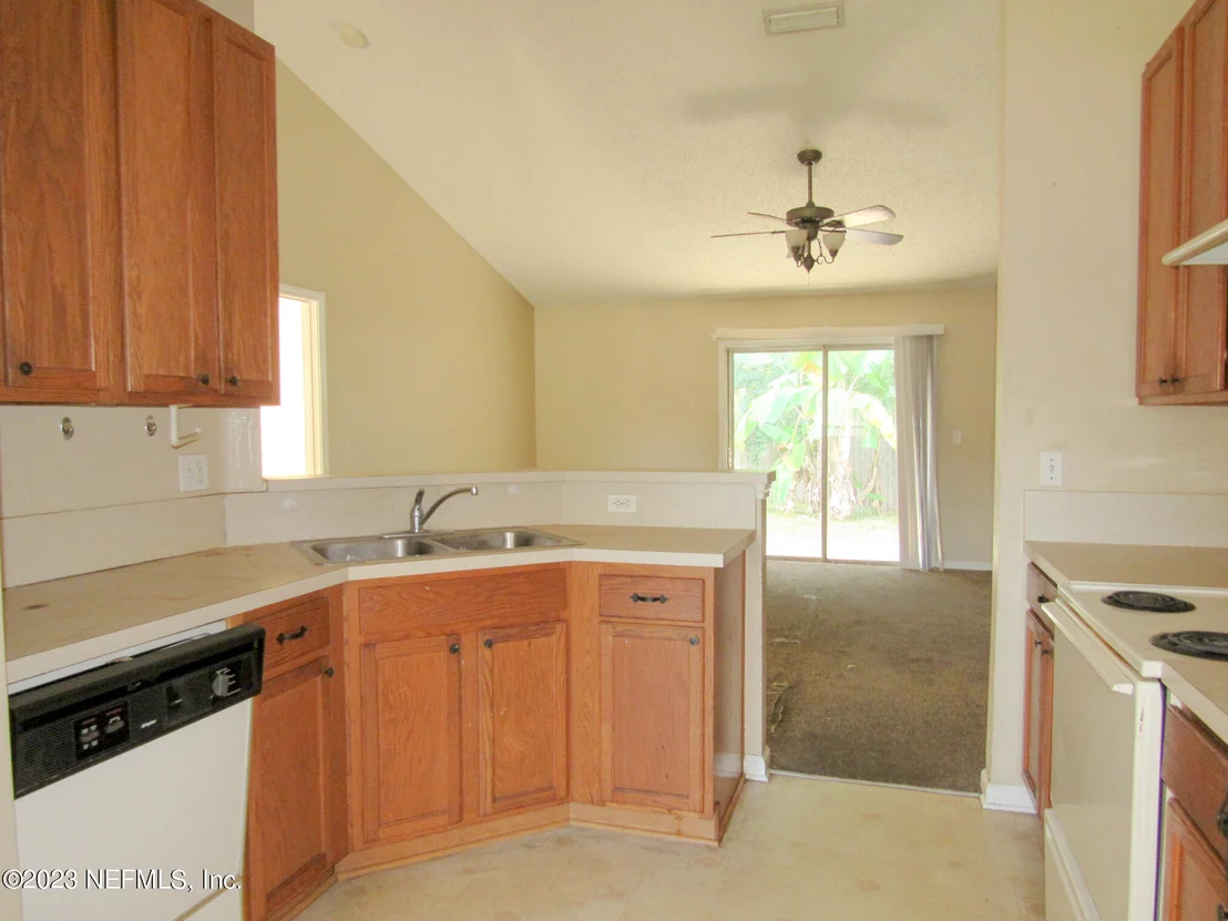 Photo of 14082 CRESTWICK Drive W
