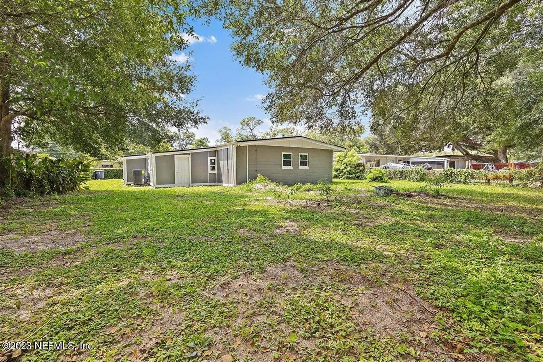 Photo of 5303 PENN Circle