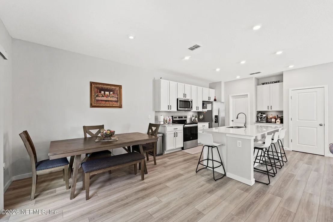 Photo of 14732 MACADAMIA Lane