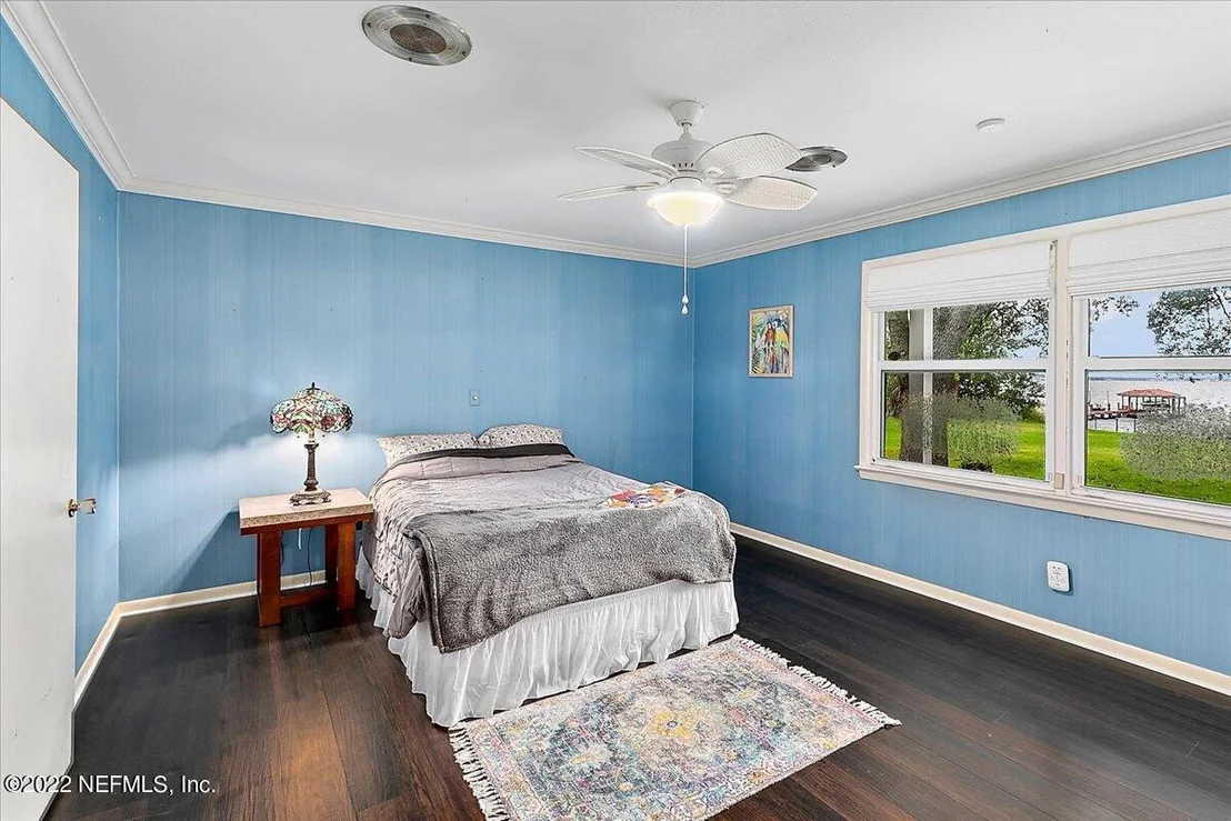 Photo of 1348 BAYLOR Lane