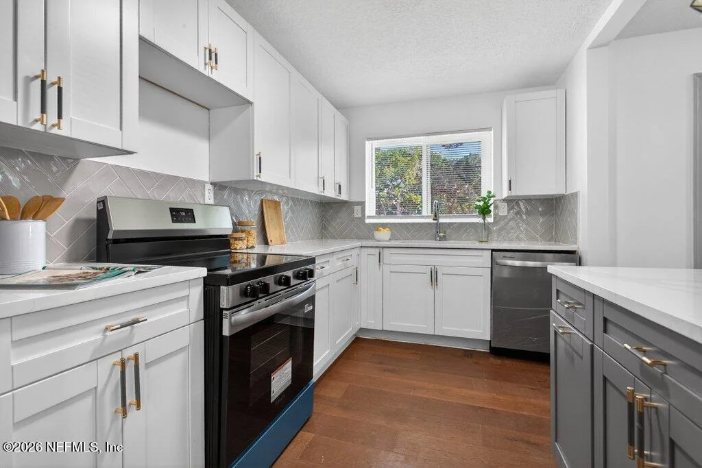 Photo of 113 MENENDEZ Road