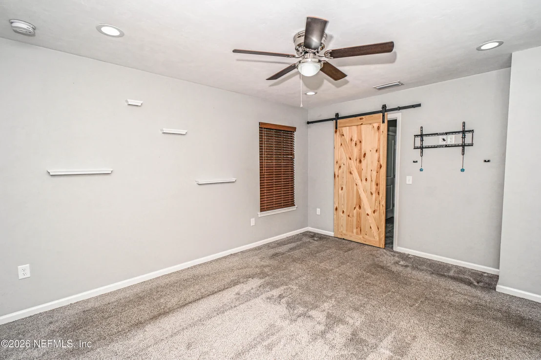 Photo of 6066 NW COUNTY ROAD 229