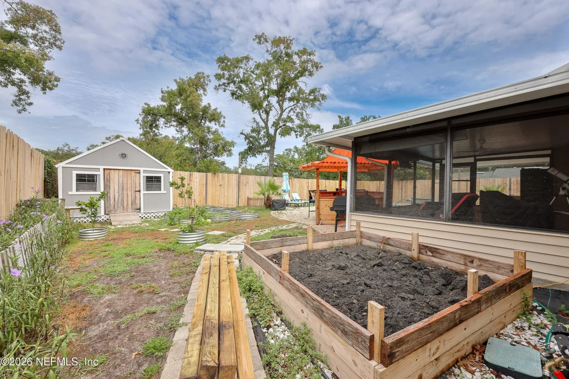 Photo of 2084 BROAD OAK Drive