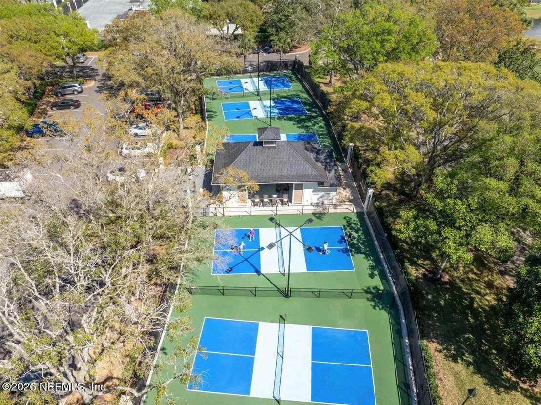 Photo of 109 LAUREL Way