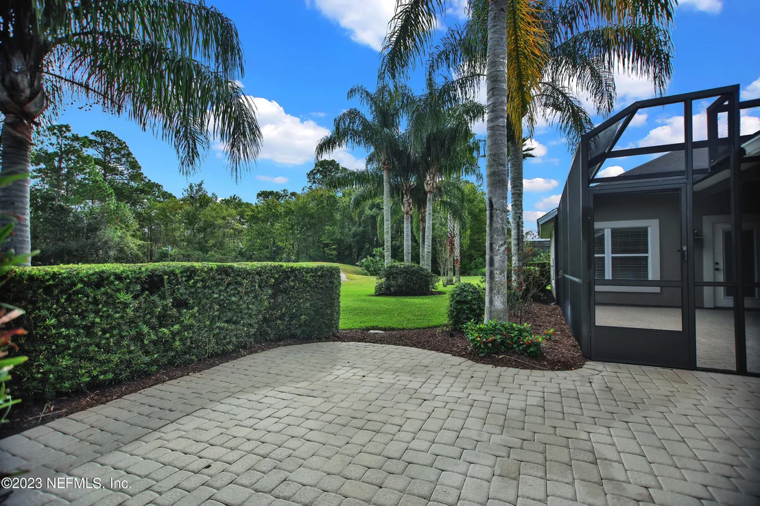 Photo of 944 OXFORD Drive