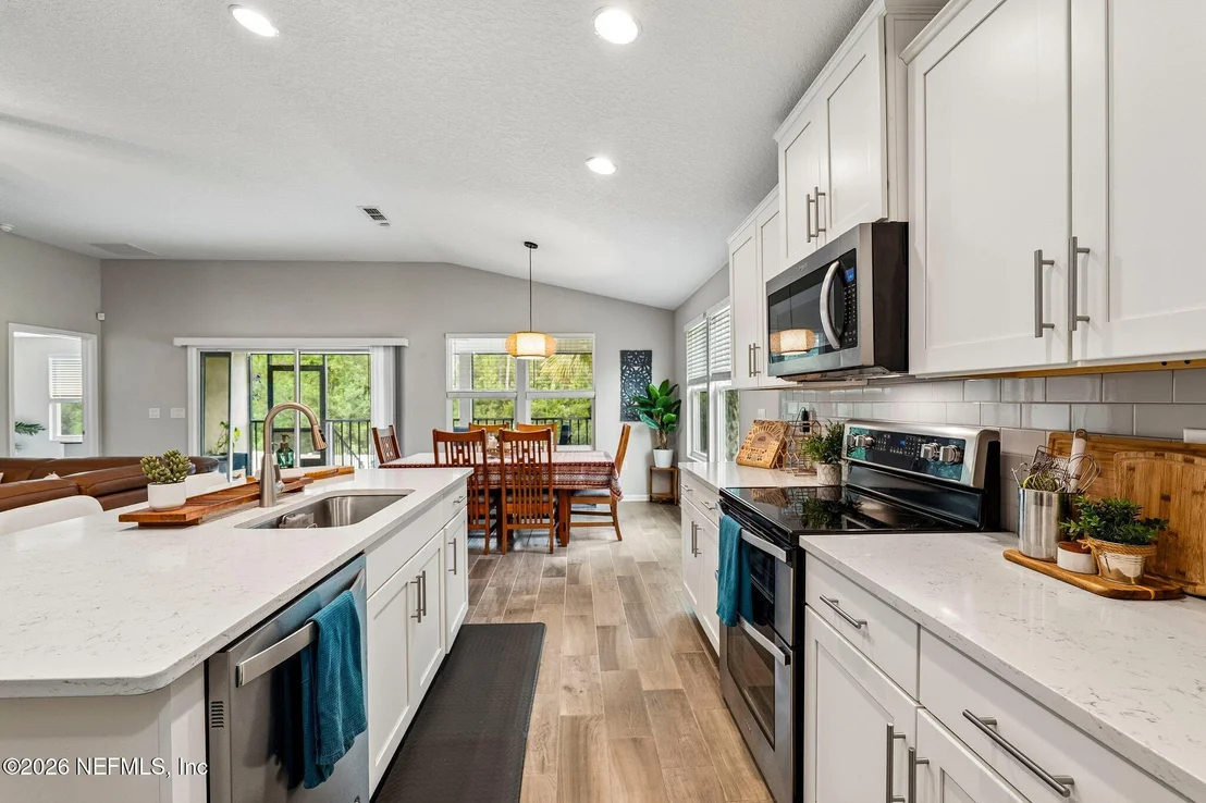 Photo of 3800 GREAT FALLS Loop
