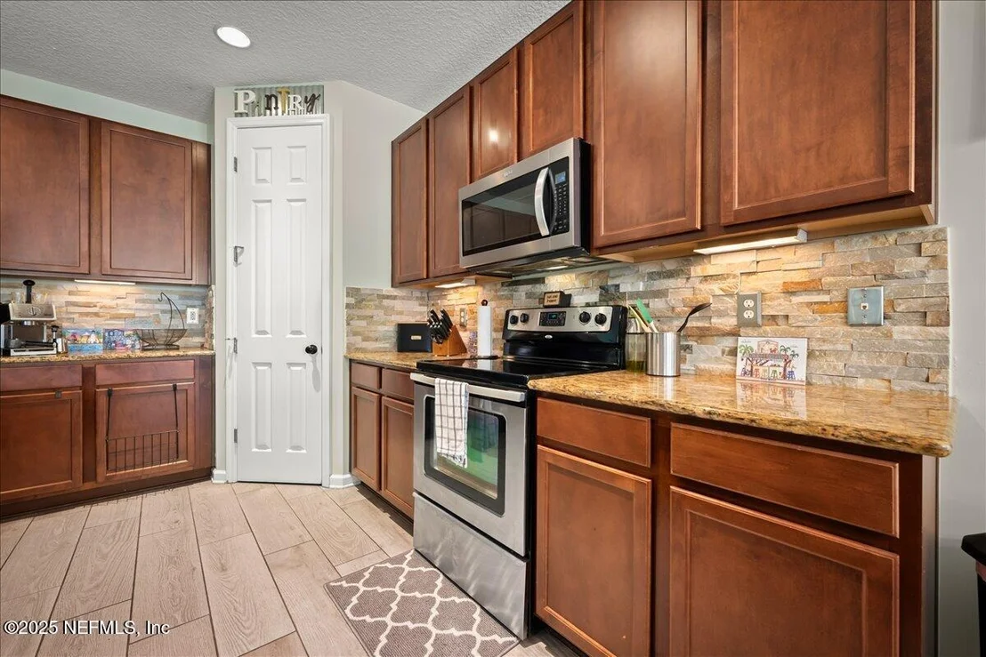 Photo of 168 PLAZA DEL RIO Drive