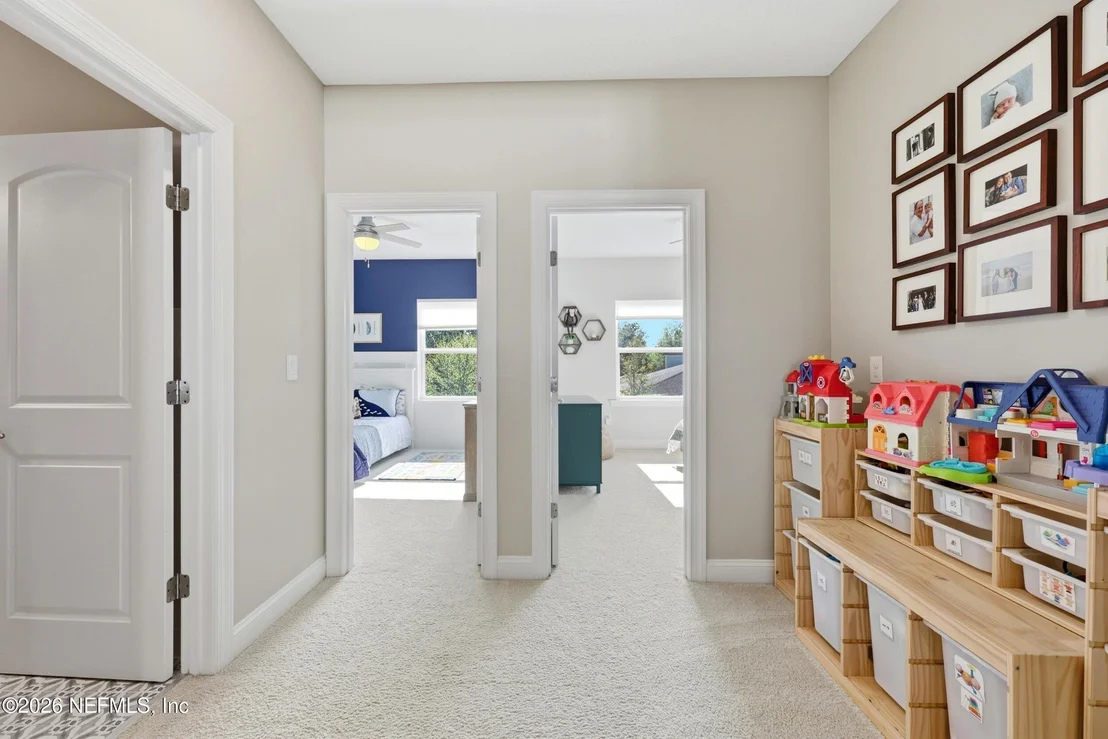 Photo of 463 FRESHWATER Drive
