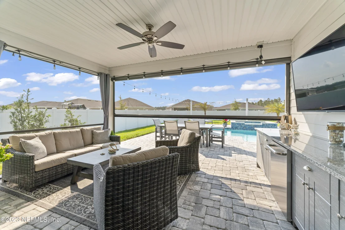 Photo of 157 CATESBY Lane