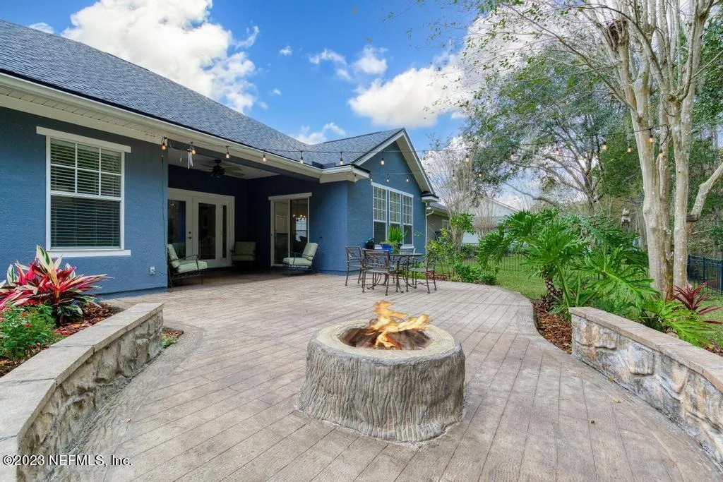 Photo of 1056 MEADOW VIEW Lane
