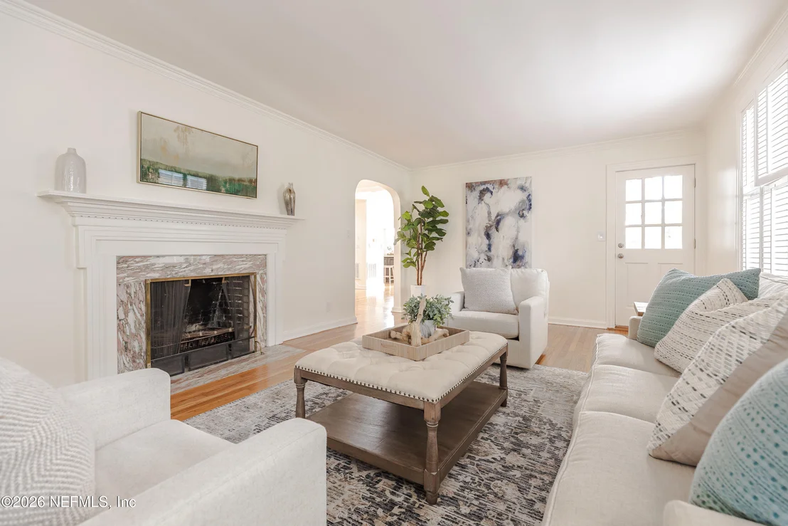 Photo of 3590 HEDRICK Street