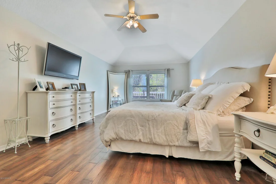 Photo of 12126 CORNER OAKS Drive