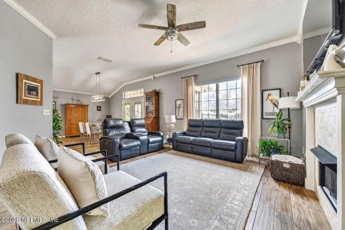 Photo of 12156 CEDAR TRACE Drive N