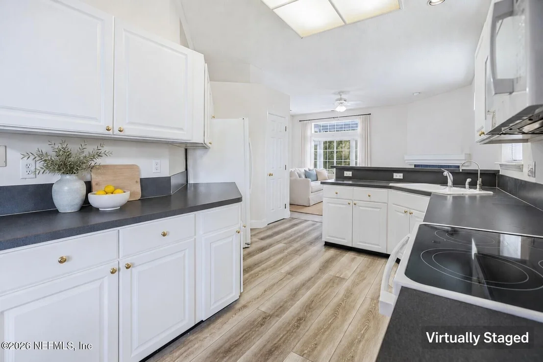 Photo of 9508 SOUTHBROOK Drive
