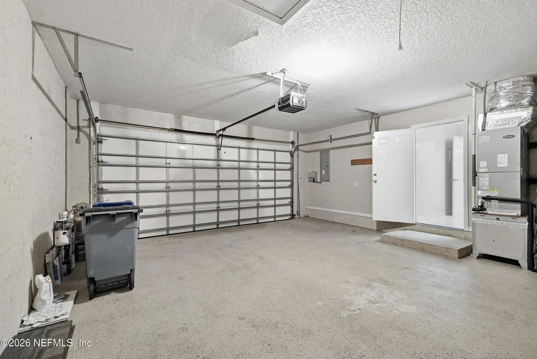 Photo of 936 DELCIE Drive