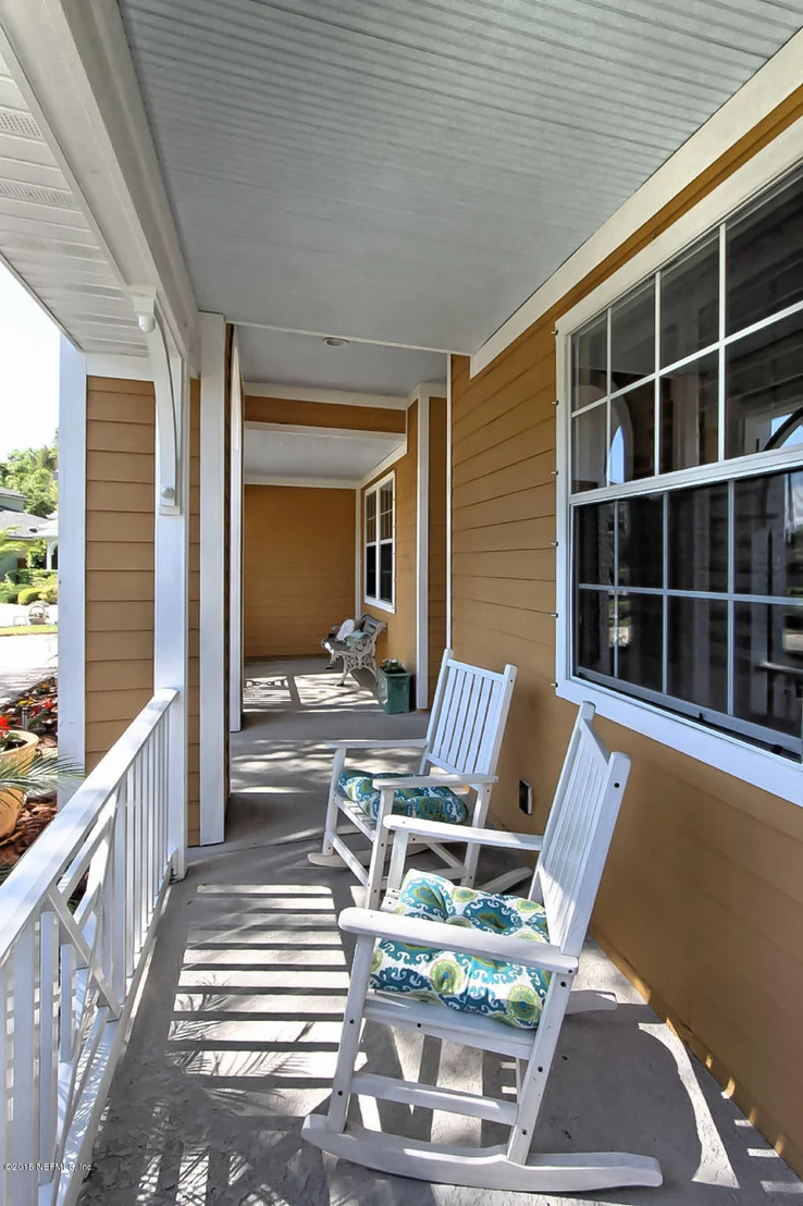Photo of 290 ROARING BROOK Drive