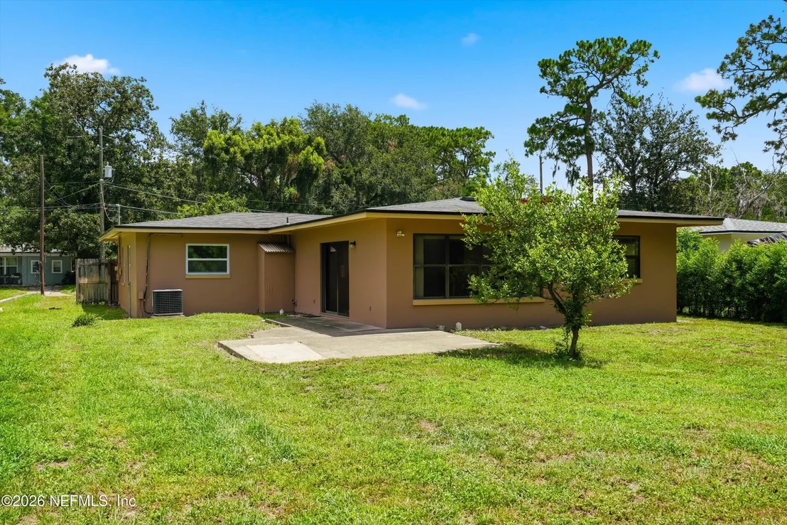 Photo of 6258 SPRING FOREST Circle