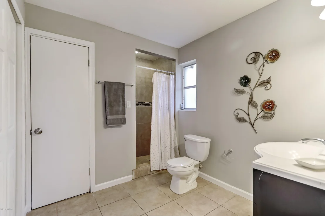 Photo of 227 SAPELO Road