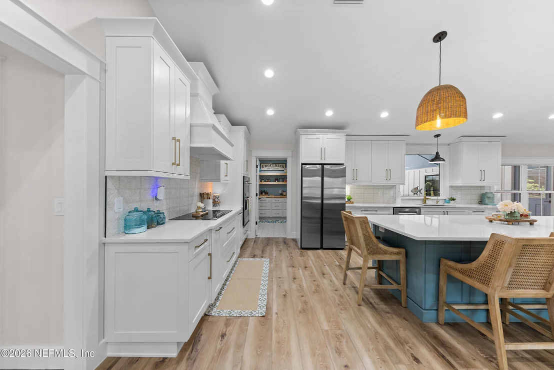 Photo of 7761 WYNDWOOD Drive