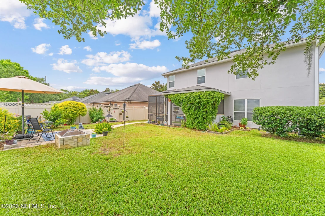Photo of 425 FORT DRUM Court