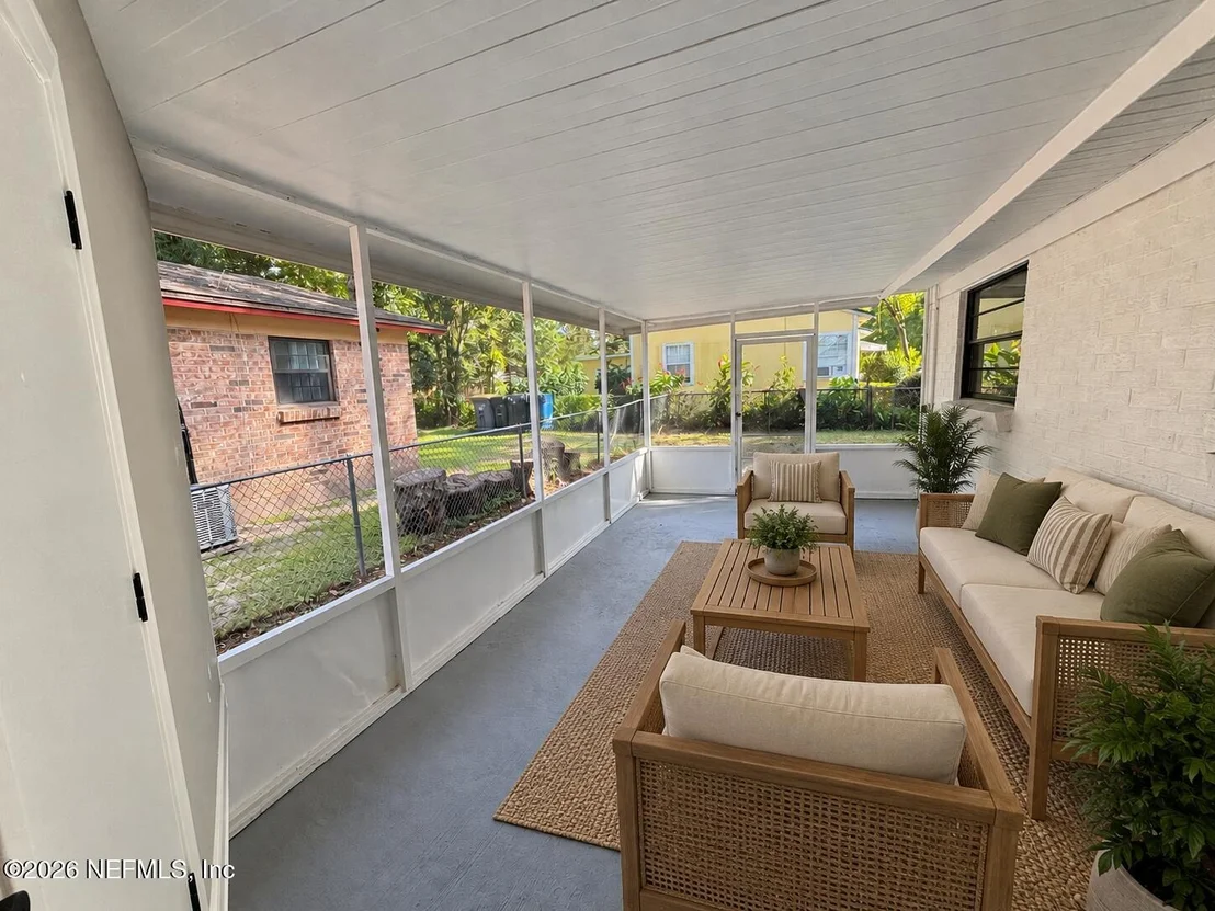 Photo of 4942 SPRING GLEN Road