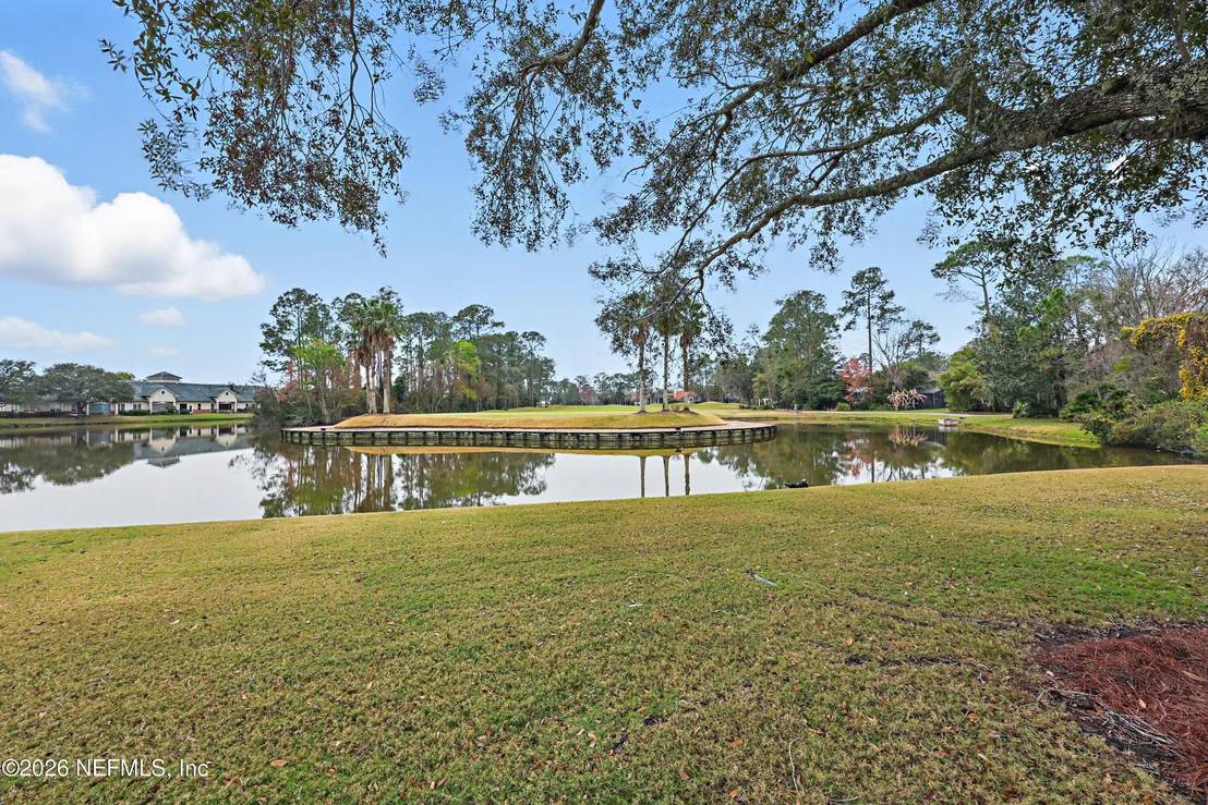 Photo of 1843 COMMODORE POINT Drive