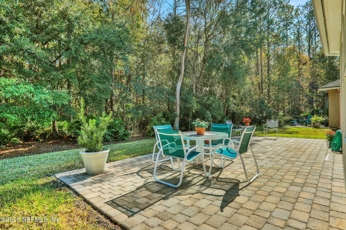 Photo of 1624 SUGAR LOAF Lane