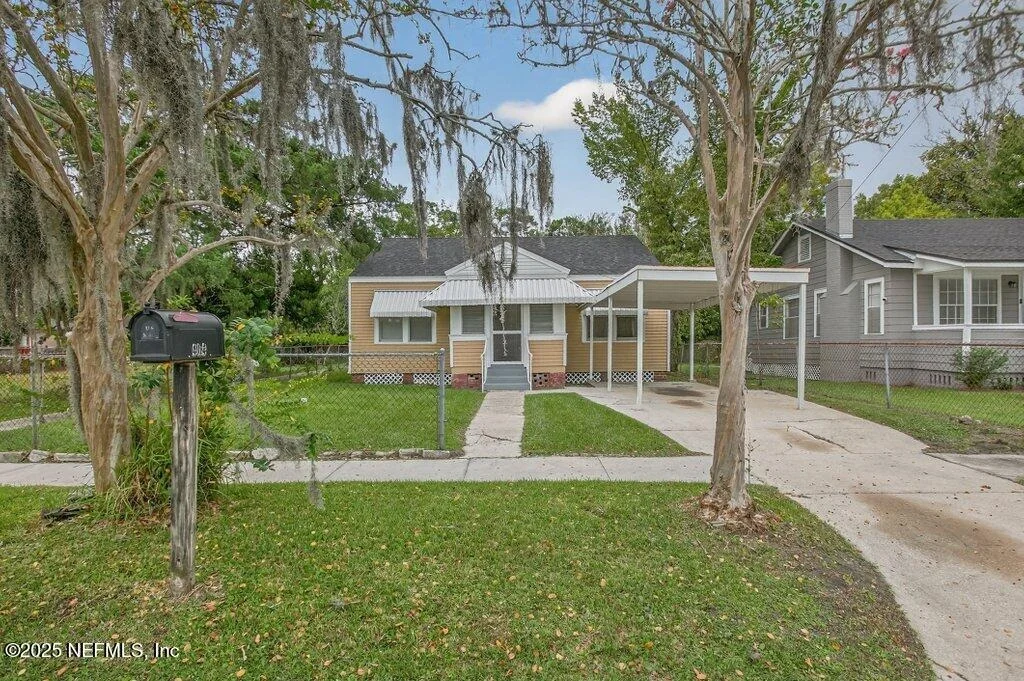 Photo of 404 DEMPER Drive