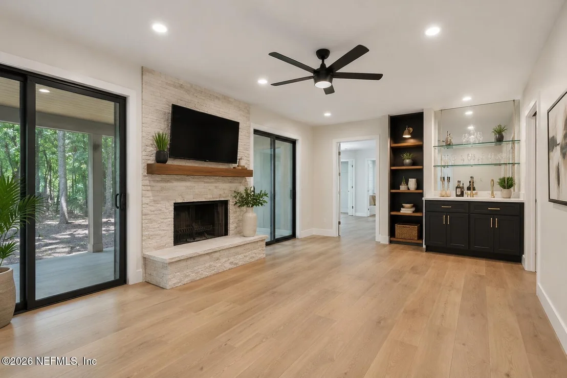 Photo of 2867 SCOTT Circle