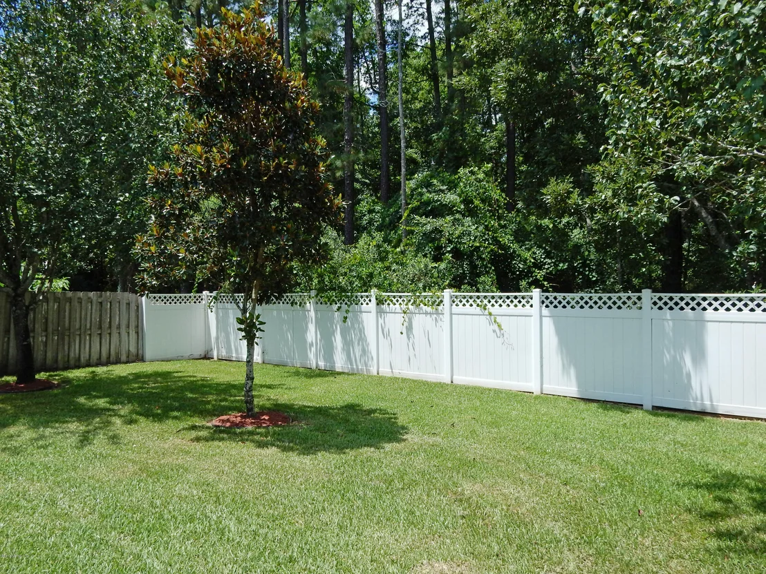 Photo of 968 N LILAC Loop
