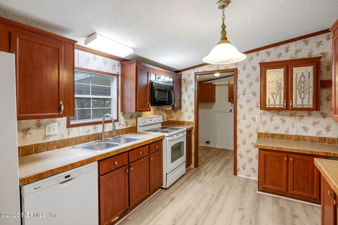 Photo of 1134 HARMONY Drive N
