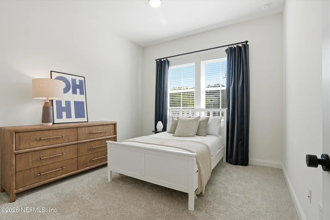 Photo of 658 PALM CREST Drive