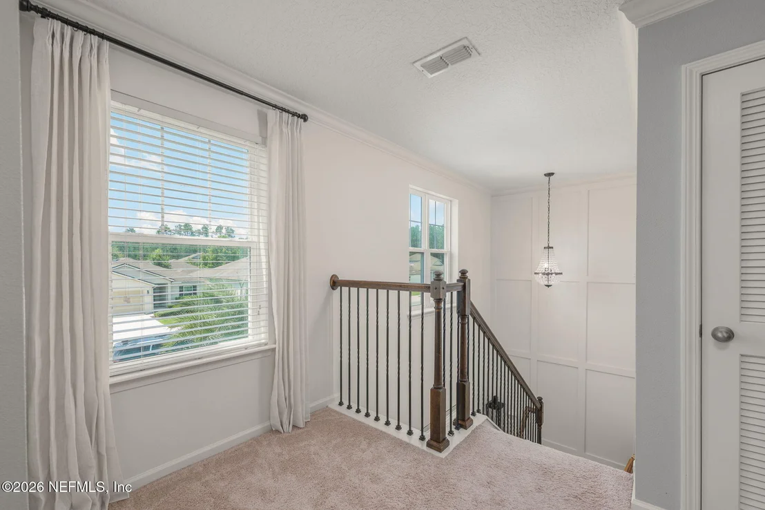 Photo of 389 SHETLAND Drive