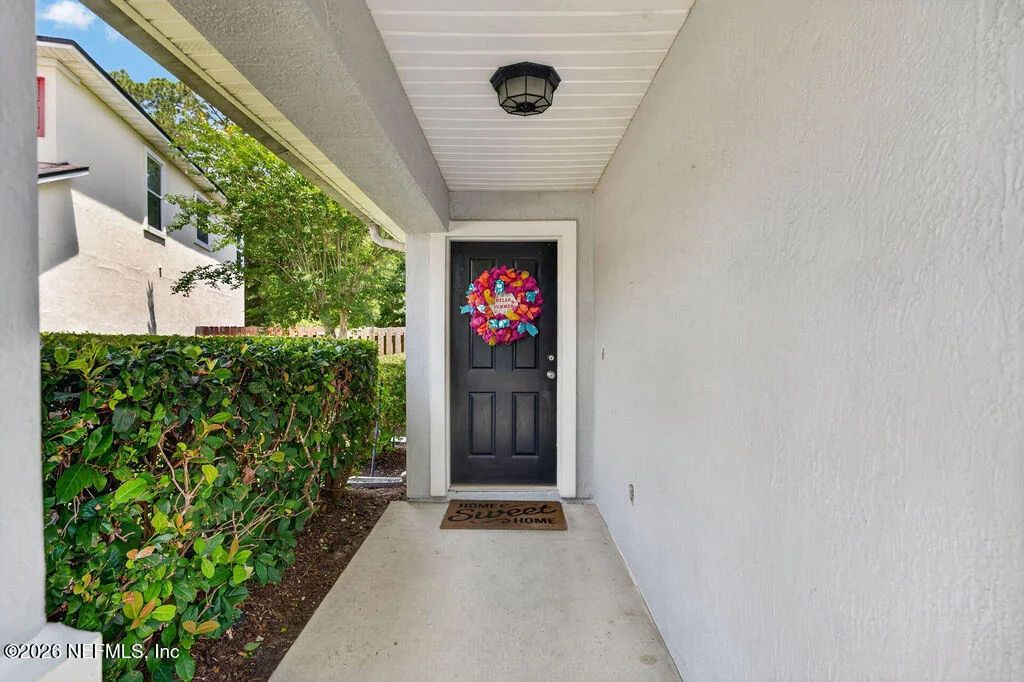 Photo of 504 KNOLLE Court